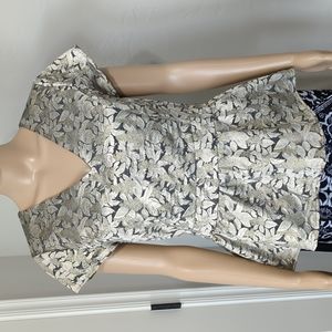 Skies Are Blue Metallic Silver Gold Floral Brocade Peplum Top V-Neck Size M